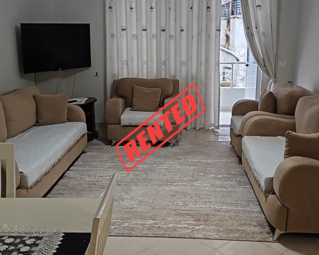 Apartament&nbsp;2+1 me qira ne&nbsp;Rrugen&nbsp;Rrapo Hekali prane Rezidences Kodra e Diellit ne Tir